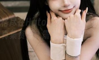 多元风格尽在Hatori Sama桐子的内衣写真集资源，震撼视觉体验.txt